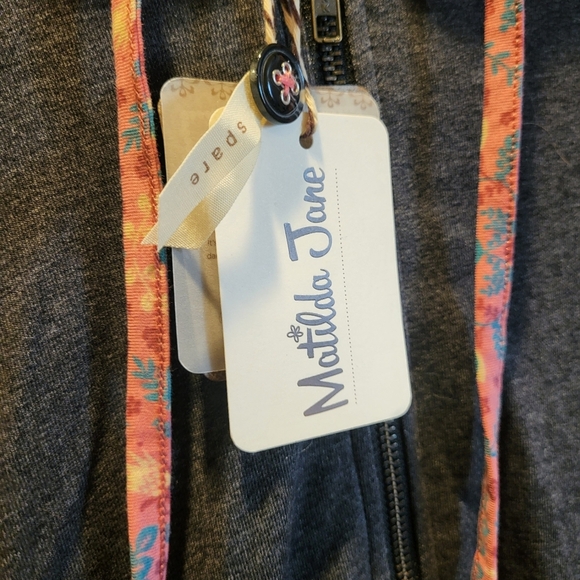 Matilda Jane Wise and Wonderful Hoodie Gray Size Medium New!! - Picture 4 of 6